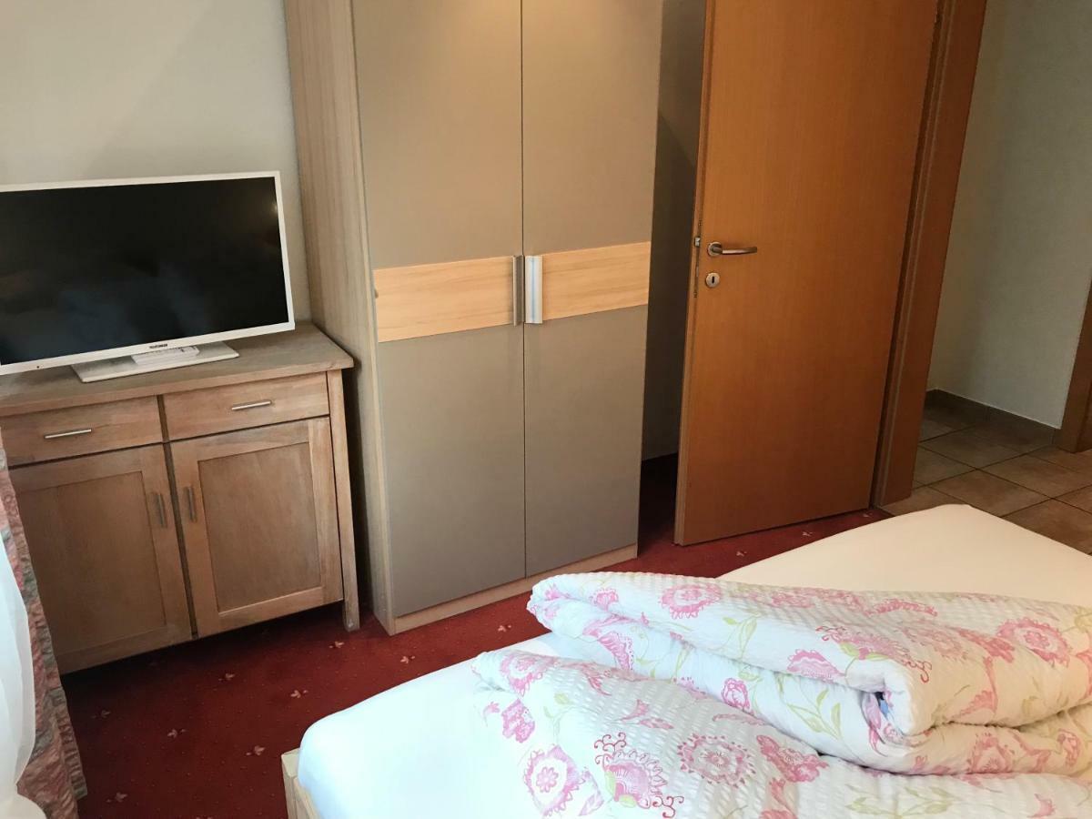 Ferienwohnung Julia Brixen im Thale Exteriér fotografie